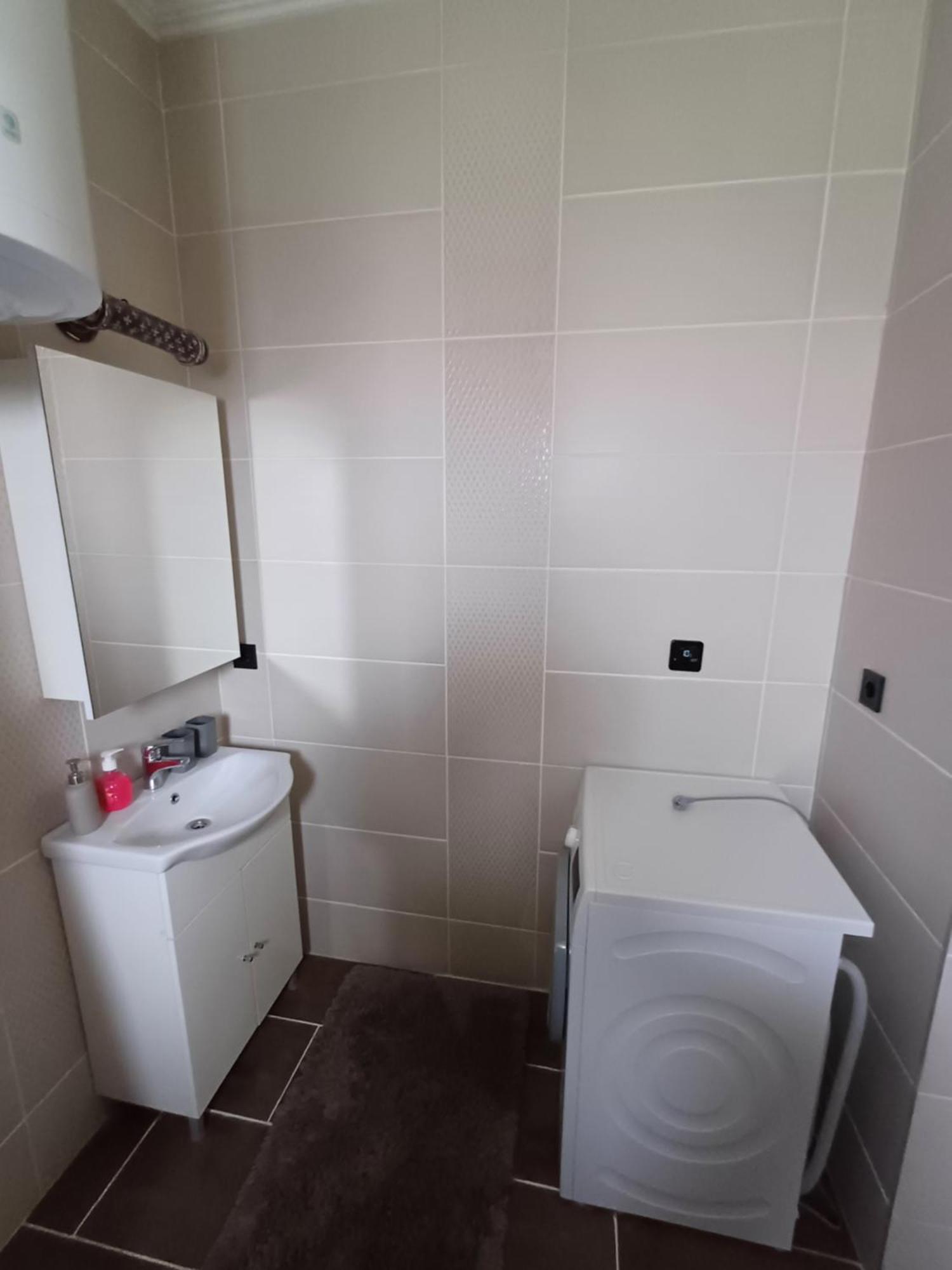 Penny Apartmanok Szigetvár Buitenkant foto